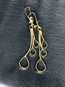 گوشواره آویز طلایی طرح سه اشک