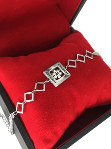 دستبند اسپرت Bvlgari