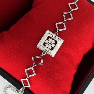 دستبند اسپرت Bvlgari