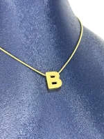 گردنبند مینیمال طرح حرف B